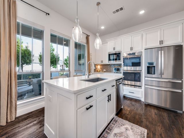 3995 Harvest Lane, Frisco, TX 75034