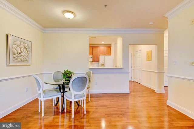 100 MIDDLESEX BLVD #211, Plainsboro, NJ 08536