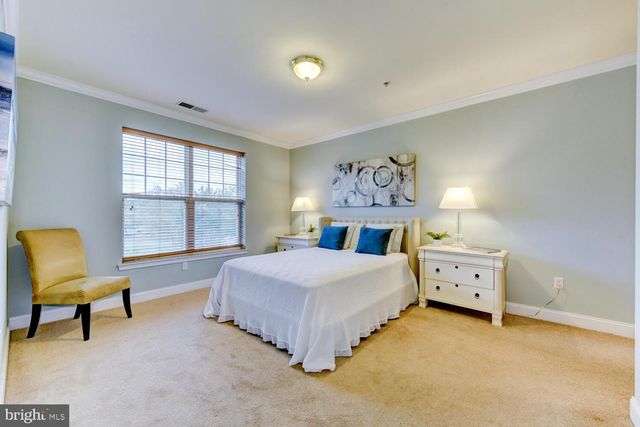100 MIDDLESEX BLVD #211, Plainsboro, NJ 08536