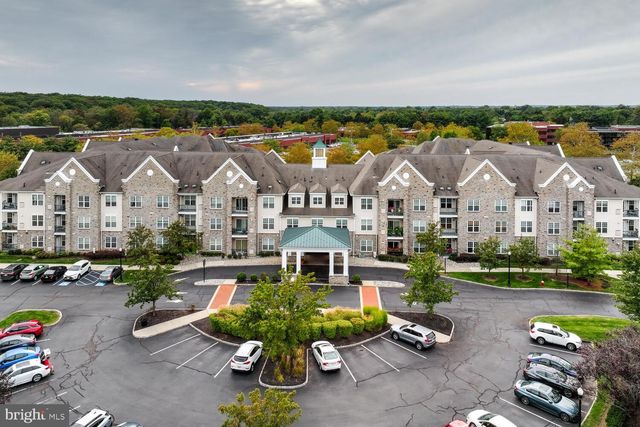 100 MIDDLESEX BLVD #211, Plainsboro, NJ 08536