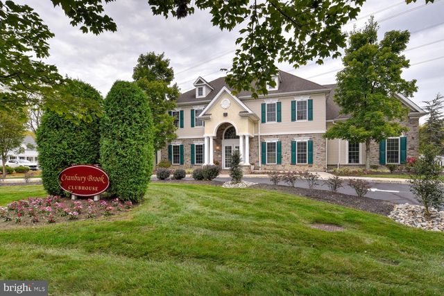 100 MIDDLESEX BLVD #211, Plainsboro, NJ 08536