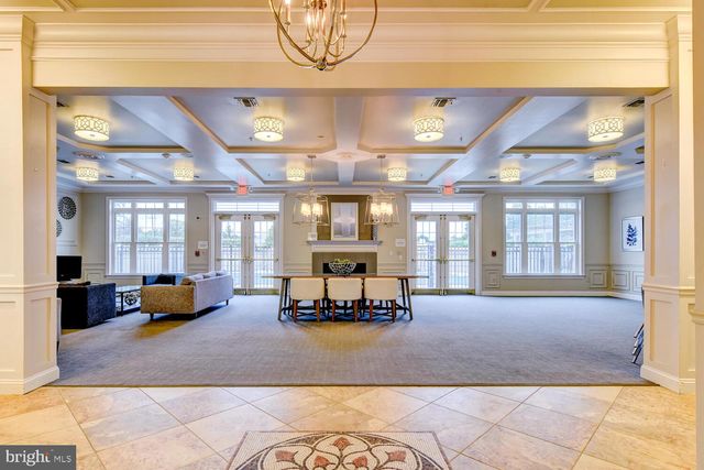 100 MIDDLESEX BLVD #211, Plainsboro, NJ 08536
