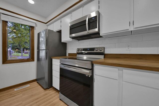 1829 Misty Way, Columbus, OH 43232