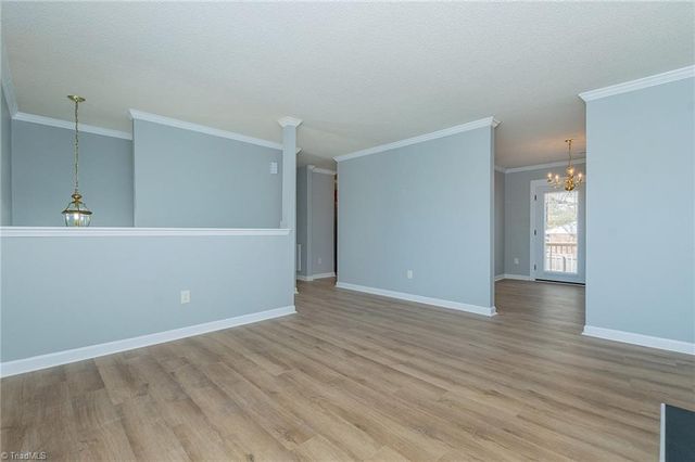 2 Ponderosa Court, Greensboro, NC 27406