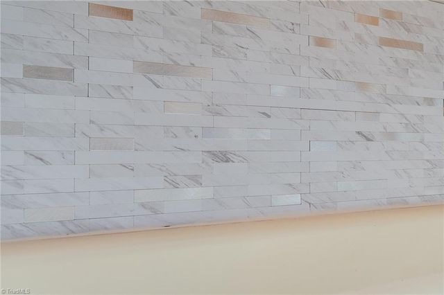 2 Ponderosa Court, Greensboro, NC 27406