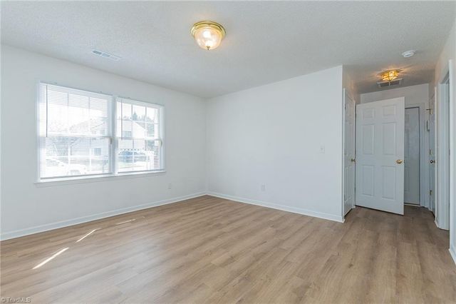 2 Ponderosa Court, Greensboro, NC 27406