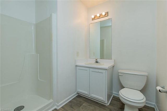 2 Ponderosa Court, Greensboro, NC 27406