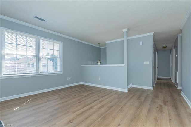 2 Ponderosa Court, Greensboro, NC 27406