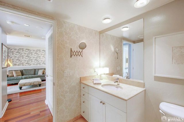 400 Beale Street 1008, San Francisco, CA 94105