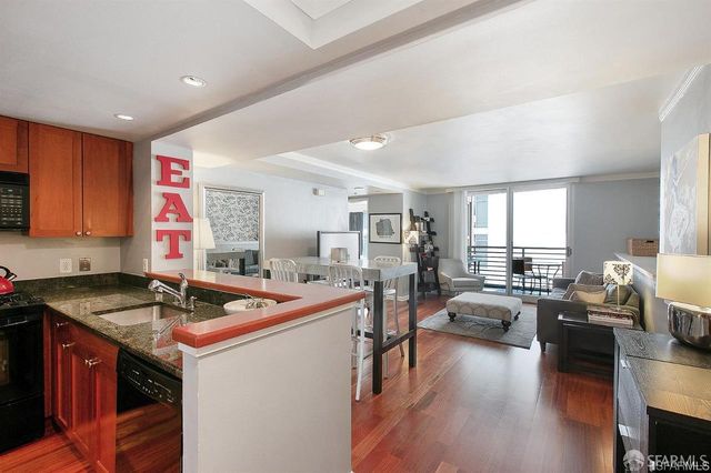 400 Beale Street 1008, San Francisco, CA 94105