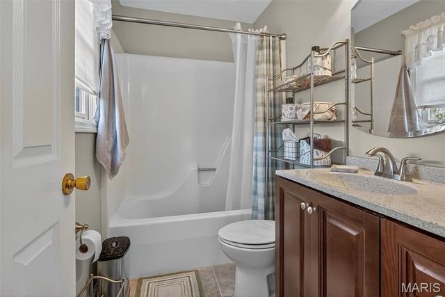 12194 Cedar Circle Drive, Ste Genevieve, MO 63670