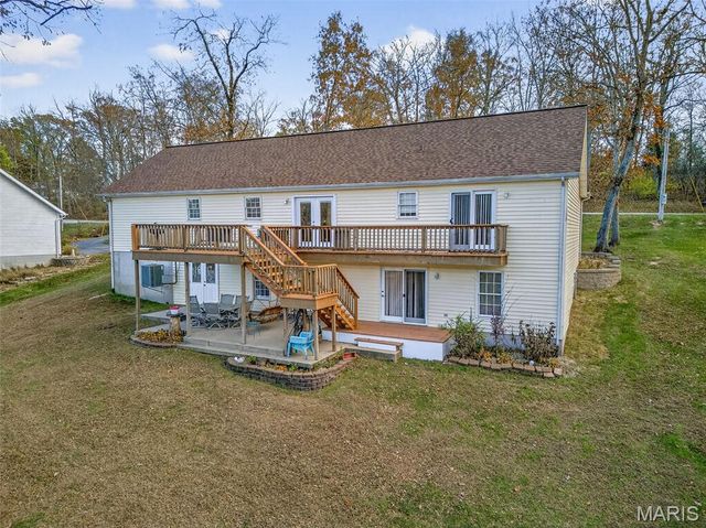 12194 Cedar Circle Drive, Ste Genevieve, MO 63670