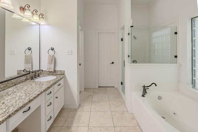 35823 Post Oak Circle, Magnolia, TX 77355
