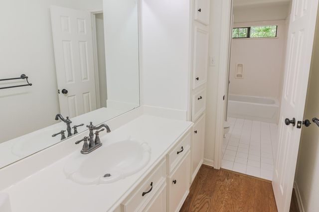 35823 Post Oak Circle, Magnolia, TX 77355