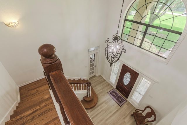 35823 Post Oak Circle, Magnolia, TX 77355