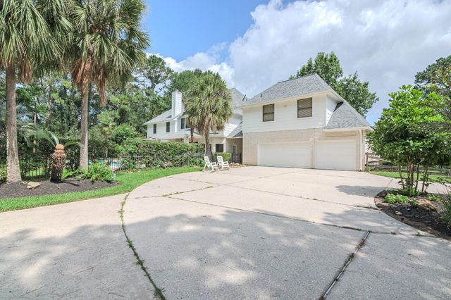 35823 Post Oak Circle, Magnolia, TX 77355