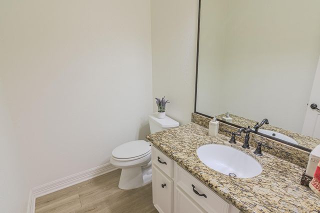 35823 Post Oak Circle, Magnolia, TX 77355