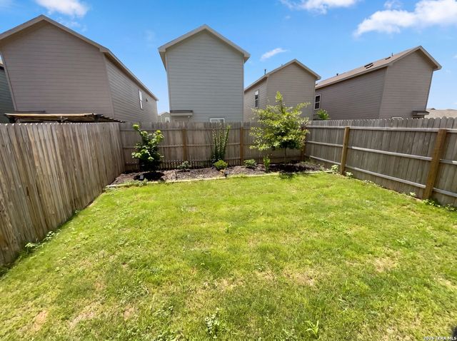 7610 Aston Cross, San Antonio, TX 78253