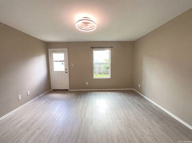 7610 Aston Cross, San Antonio, TX 78253