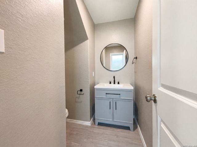 7610 Aston Cross, San Antonio, TX 78253