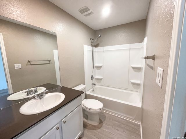 7610 Aston Cross, San Antonio, TX 78253
