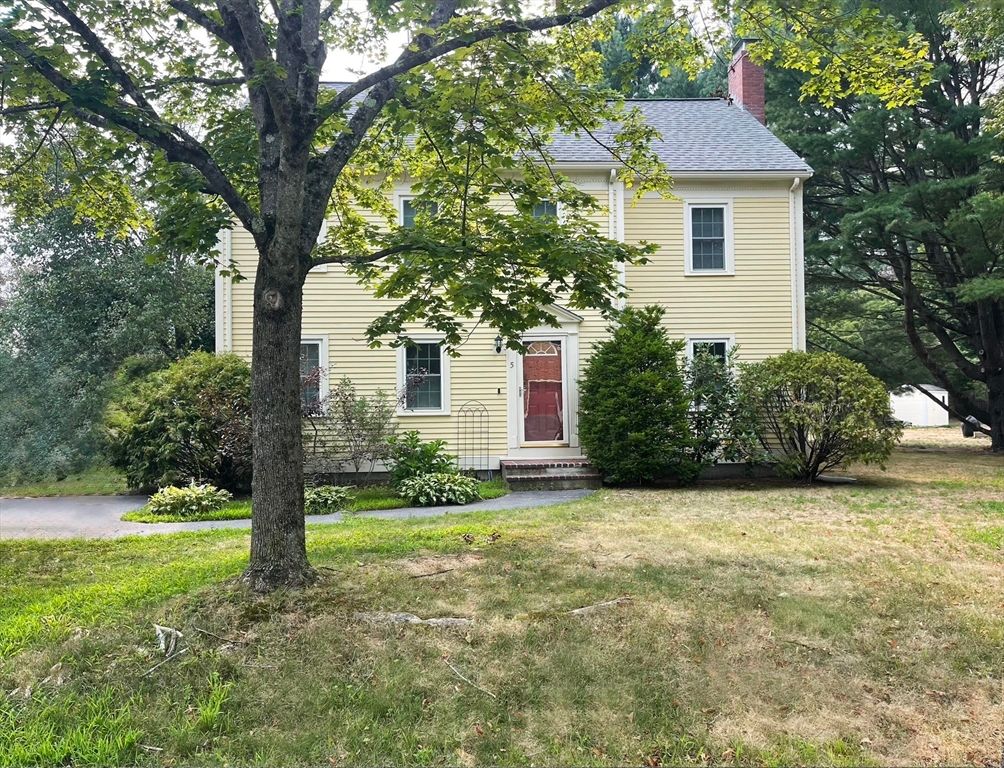 5 Tobin Dr, Maynard, MA 01754