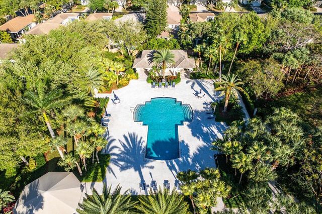 6674 NW 25th Avenue, Boca Raton, FL 33496