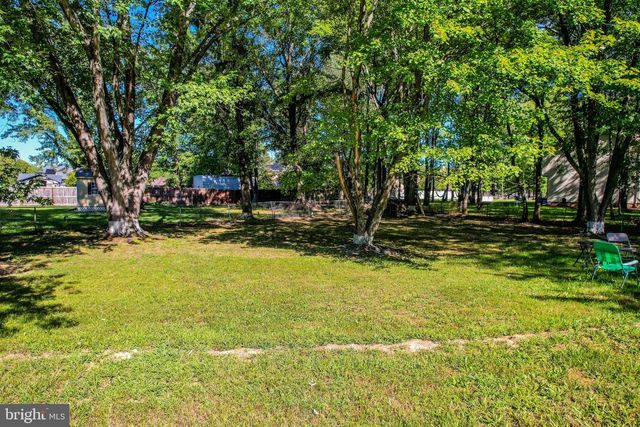 8304 ALLENTOWN RD, Fort Washington, MD 20744