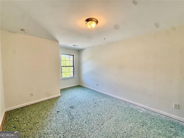 3487 Desoto Road, Snellville, GA 30078