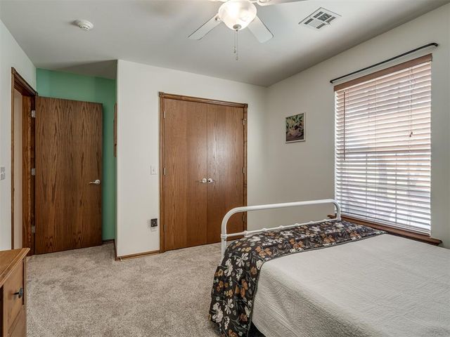 1724 Oakmont Drive, Blanchard, OK 73010