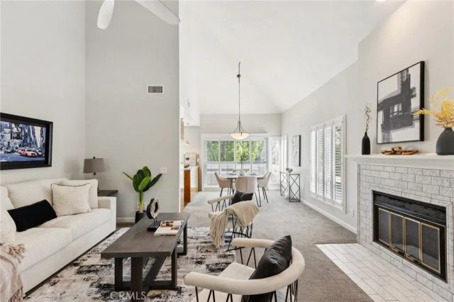 26107 Mcbean Parkway 62, Valencia, CA 91355