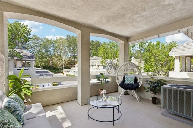 26107 Mcbean Parkway 62, Valencia, CA 91355