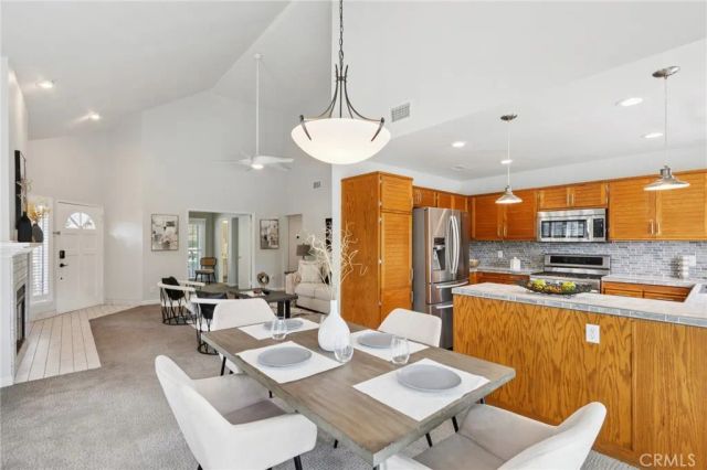 26107 Mcbean Parkway 62, Valencia, CA 91355