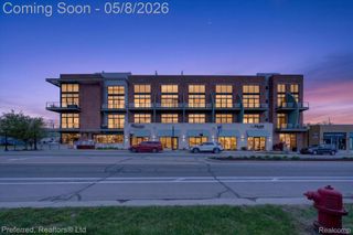 211 E 9 Mile Road 208B, Ferndale, MI 48220