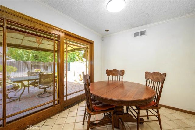 25122 Champlain, Laguna Hills, CA 92653