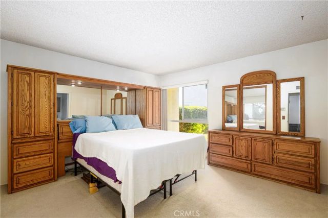 25122 Champlain, Laguna Hills, CA 92653