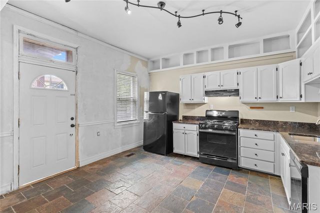 4058 Botanical Avenue, St Louis, MO 63110