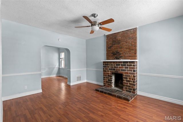 4058 Botanical Avenue, St Louis, MO 63110