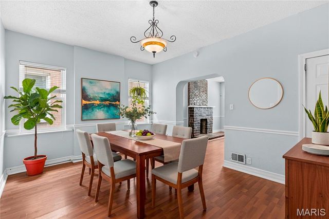4058 Botanical Avenue, St Louis, MO 63110