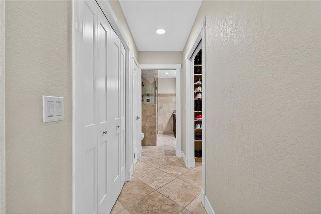 1967 IOWA AVENUE NE, St Petersburg, FL 33703