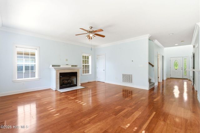 104 SW 28th Street, Oak Island, NC 28465