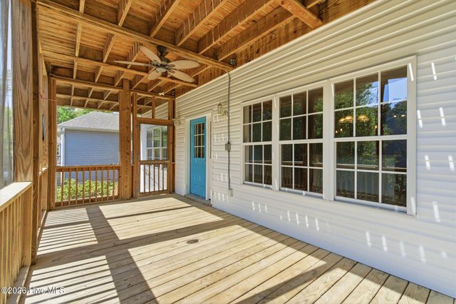 104 SW 28th Street, Oak Island, NC 28465