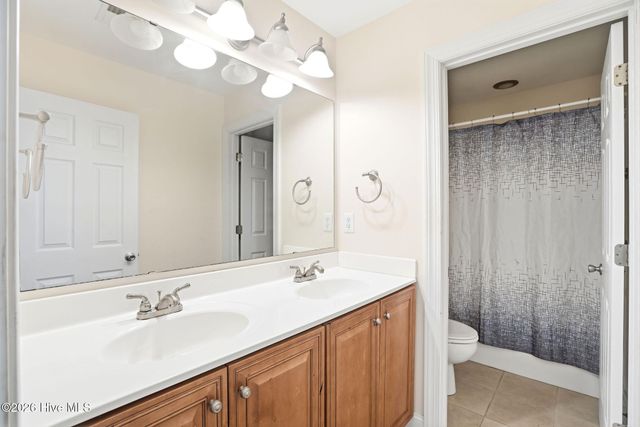 104 SW 28th Street, Oak Island, NC 28465