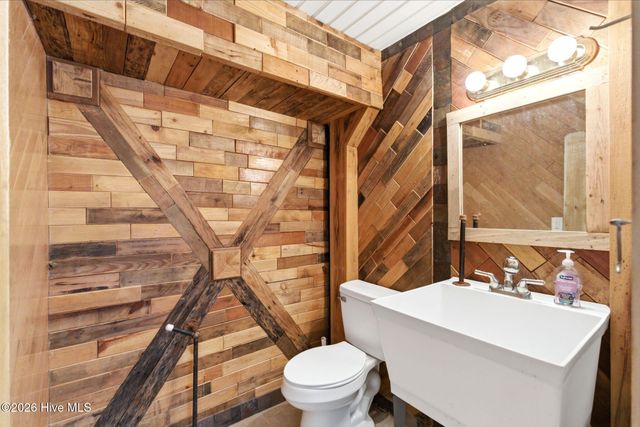 104 SW 28th Street, Oak Island, NC 28465