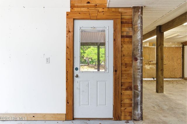 104 SW 28th Street, Oak Island, NC 28465