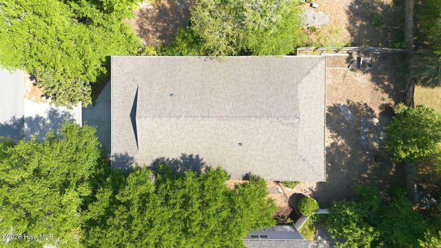 104 SW 28th Street, Oak Island, NC 28465