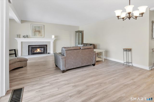 73 Heritage Village B, Southbury, CT 06488