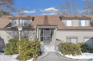 73 Heritage Village B, Southbury, CT 06488