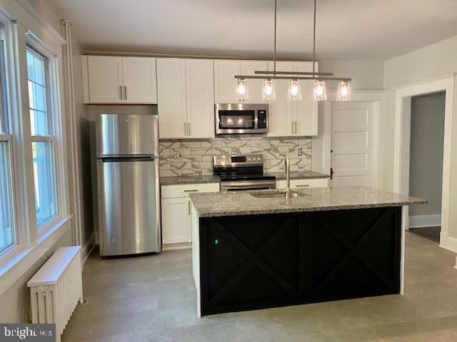 3 ELLIOTT RD, Annapolis, MD 21403