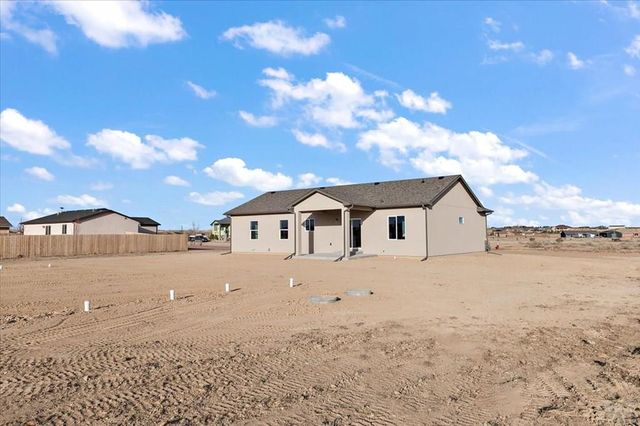 1247 N Saltbrush Ln, Pueblo West, CO 81007